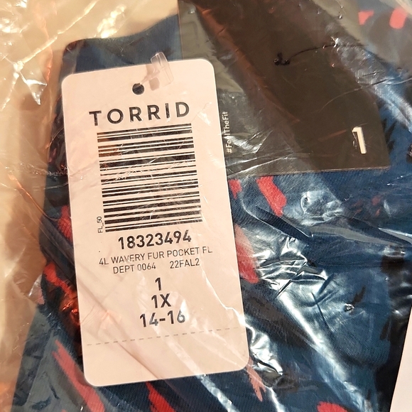 ❤️NWT VINTAGE TORRIID POCKETS PREMIUM LEGGING - WAVY ANIMAL PRINT - PLUS SIZE 1X - Picture 6 of 9